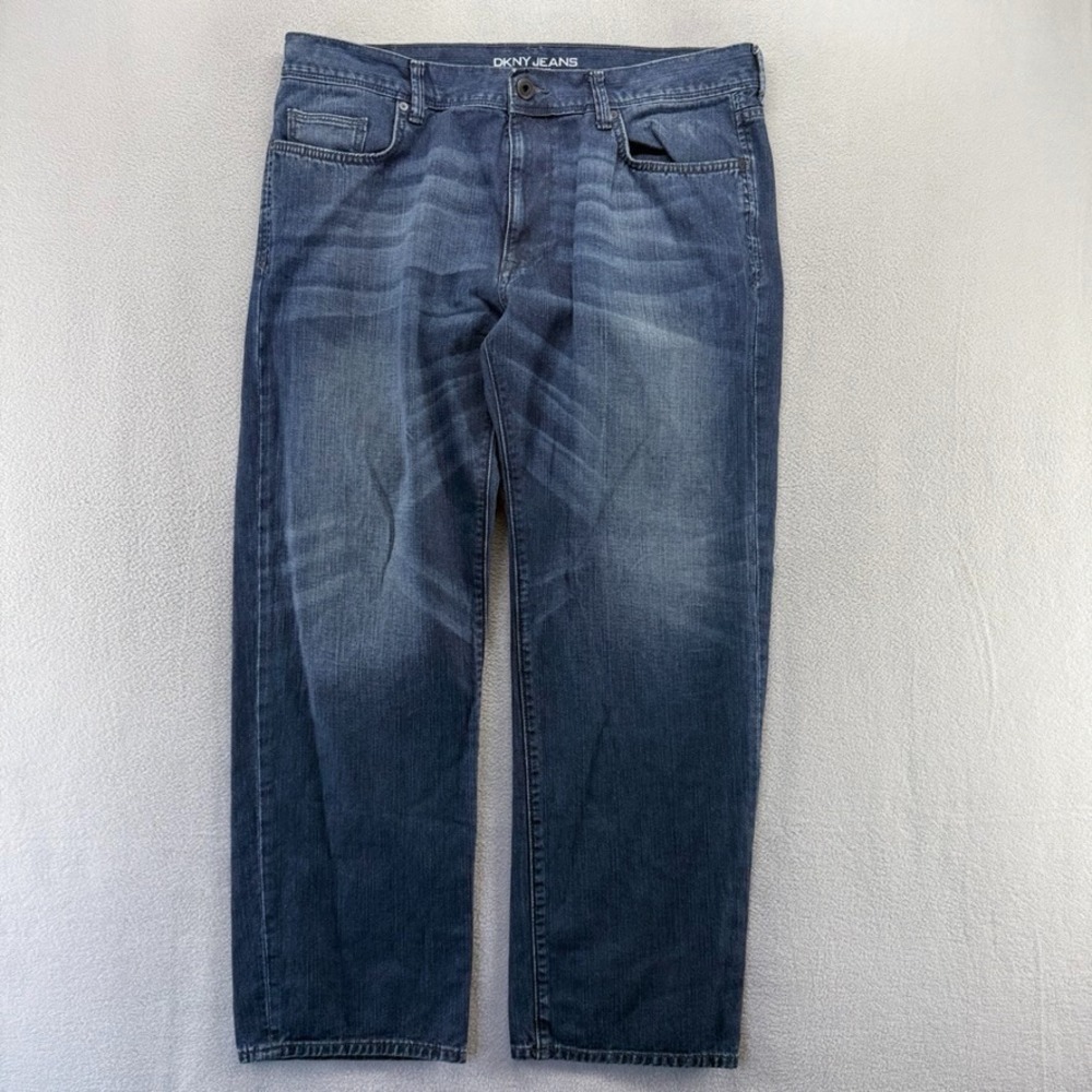 Vintage DKNY Jeans Men's 38x30 Blue Denim Dark Wash Soho Relaxed baggy Straight
